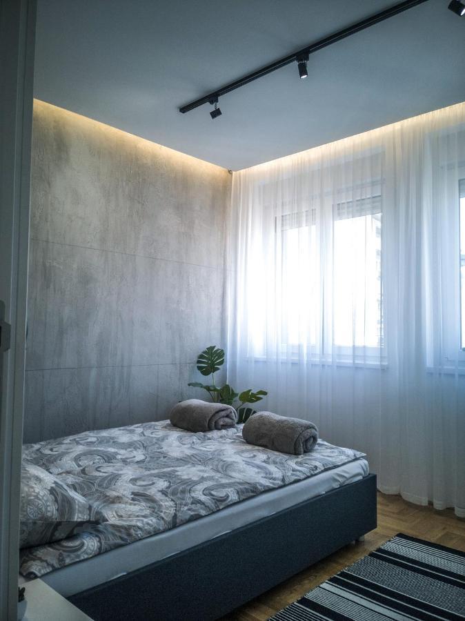 Raw Industrial City Apartment Subotica Luaran gambar