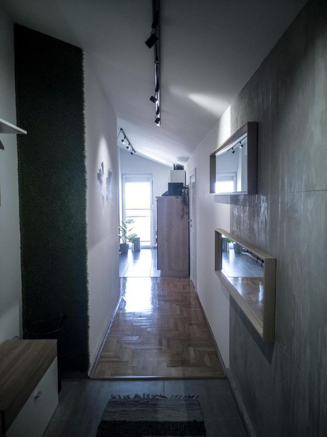Raw Industrial City Apartment Subotica Luaran gambar