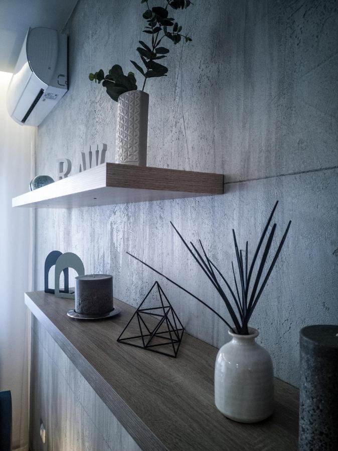 Raw Industrial City Apartment Subotica Luaran gambar