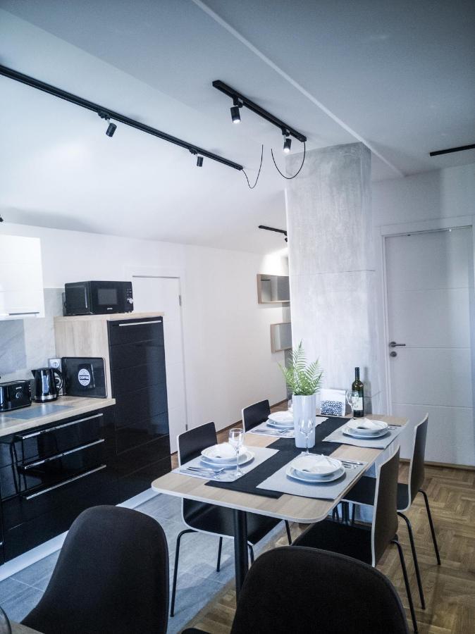 Raw Industrial City Apartment Subotica Luaran gambar